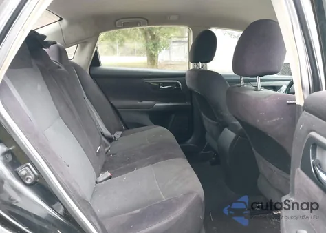 2013 Nissan Altima 3.5 S z USA, uszkodzony, nr VIN 1N4BL3AP1DC163182